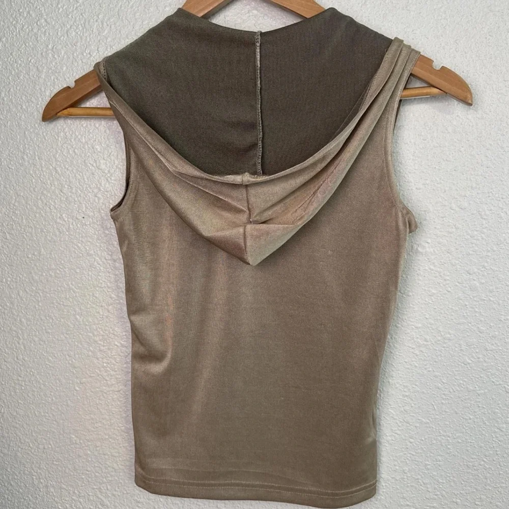 Vintage Zip Up Hooded Vest - Picture 7 of 8